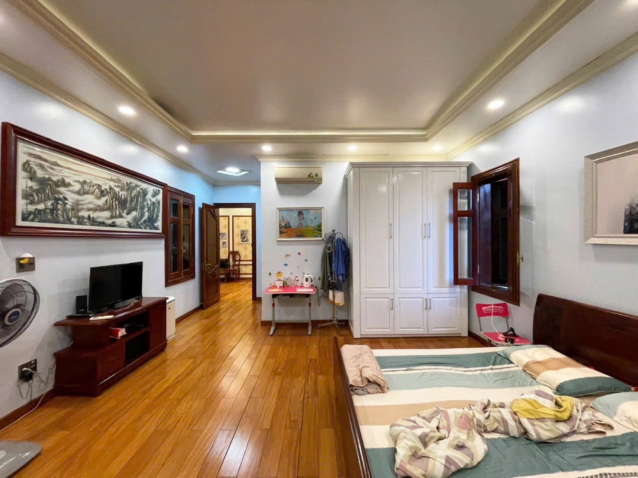 Ảnh Lê Hồng Phong — Vũ Nhà Phố