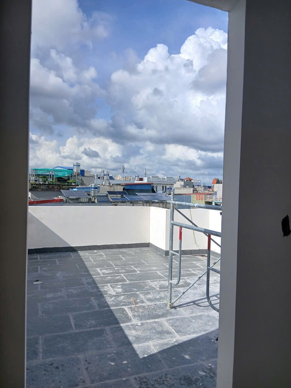 Ảnh Hồ Sen — Vũ Nhà Phố