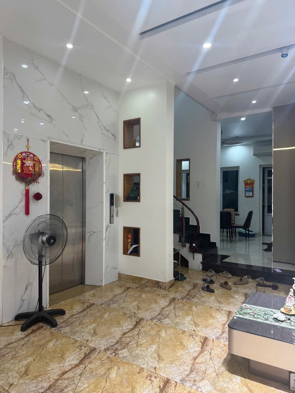 Ảnh Cát Cụt — Vũ Nhà Phố