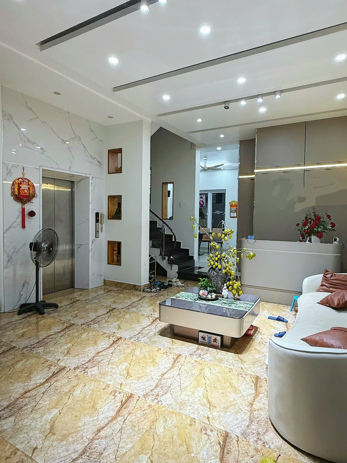 Ảnh Cát Cụt — Vũ Nhà Phố