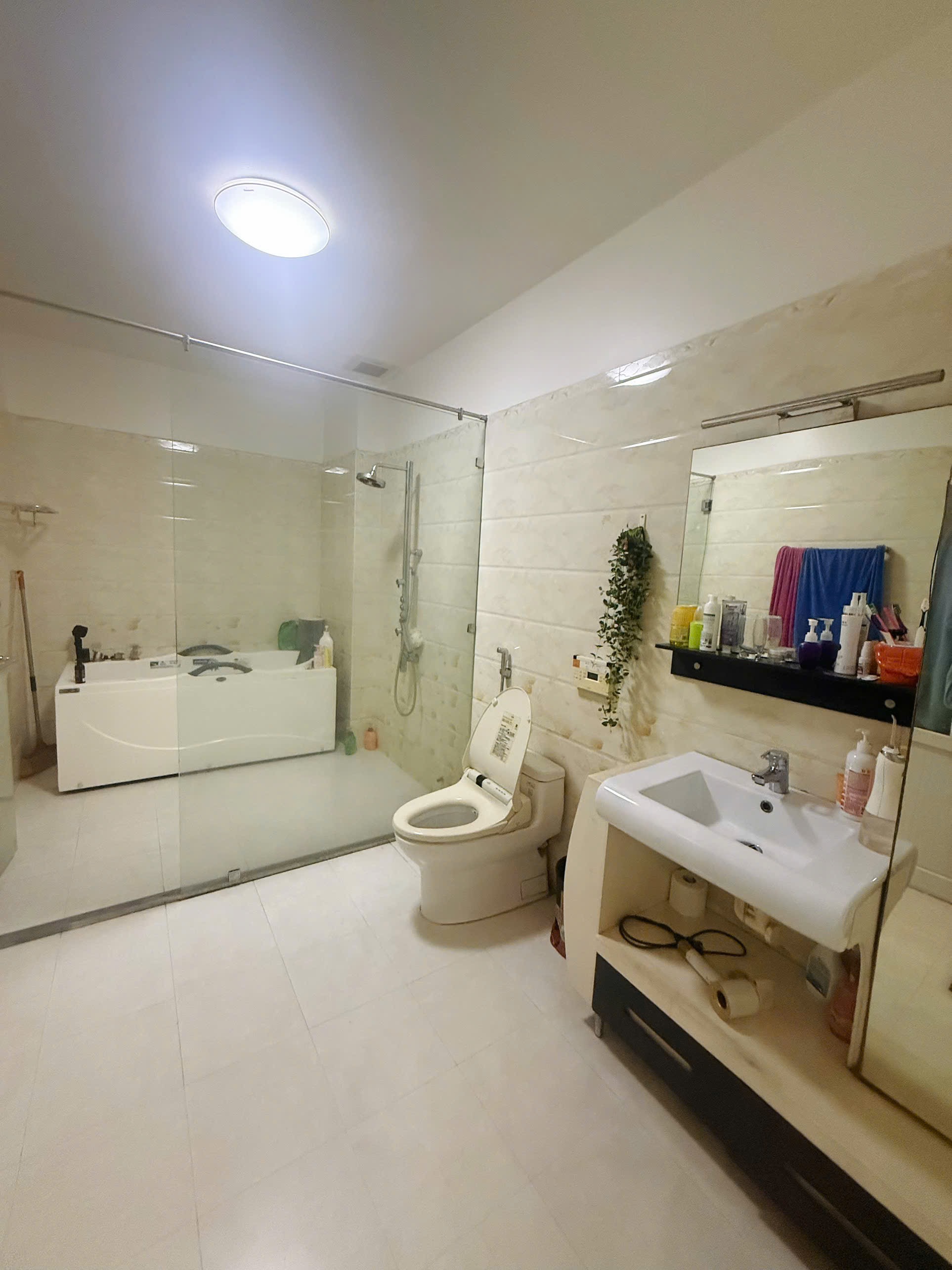 Ảnh Cát Cụt — Vũ Nhà Phố