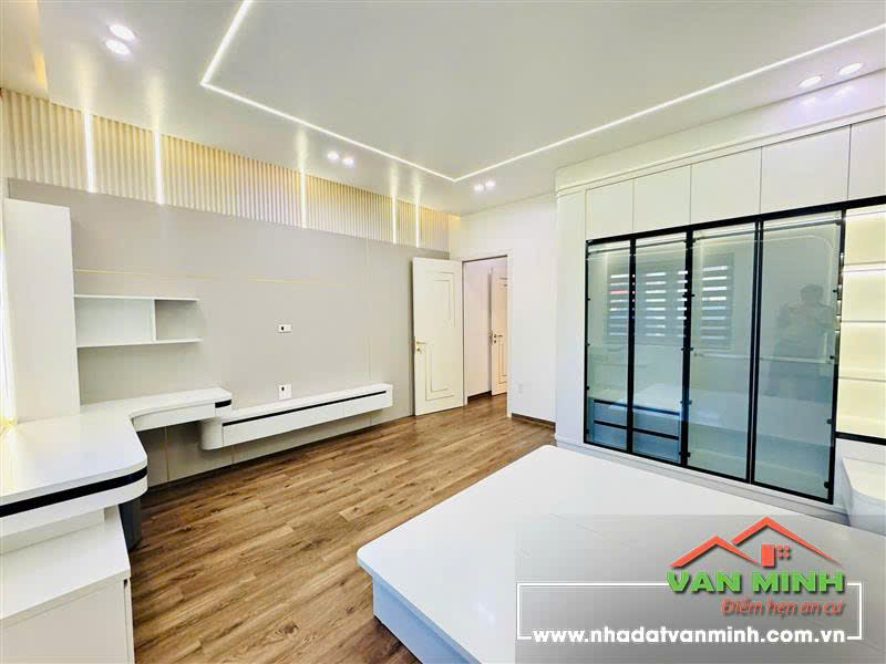 Ảnh Dân Lập — Vũ Nhà Phố