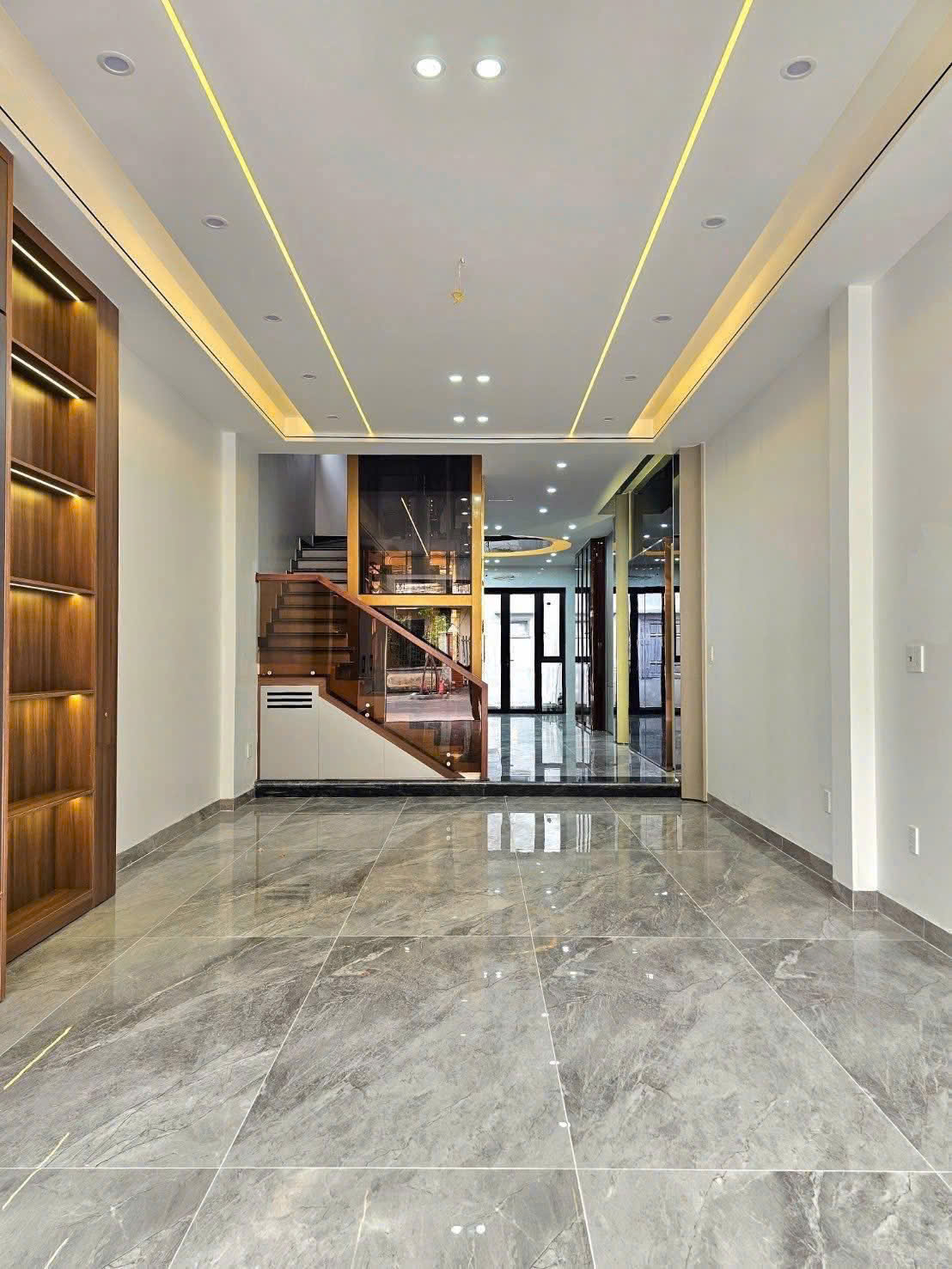 Ảnh Đào Nhuận — Vũ Nhà Phố