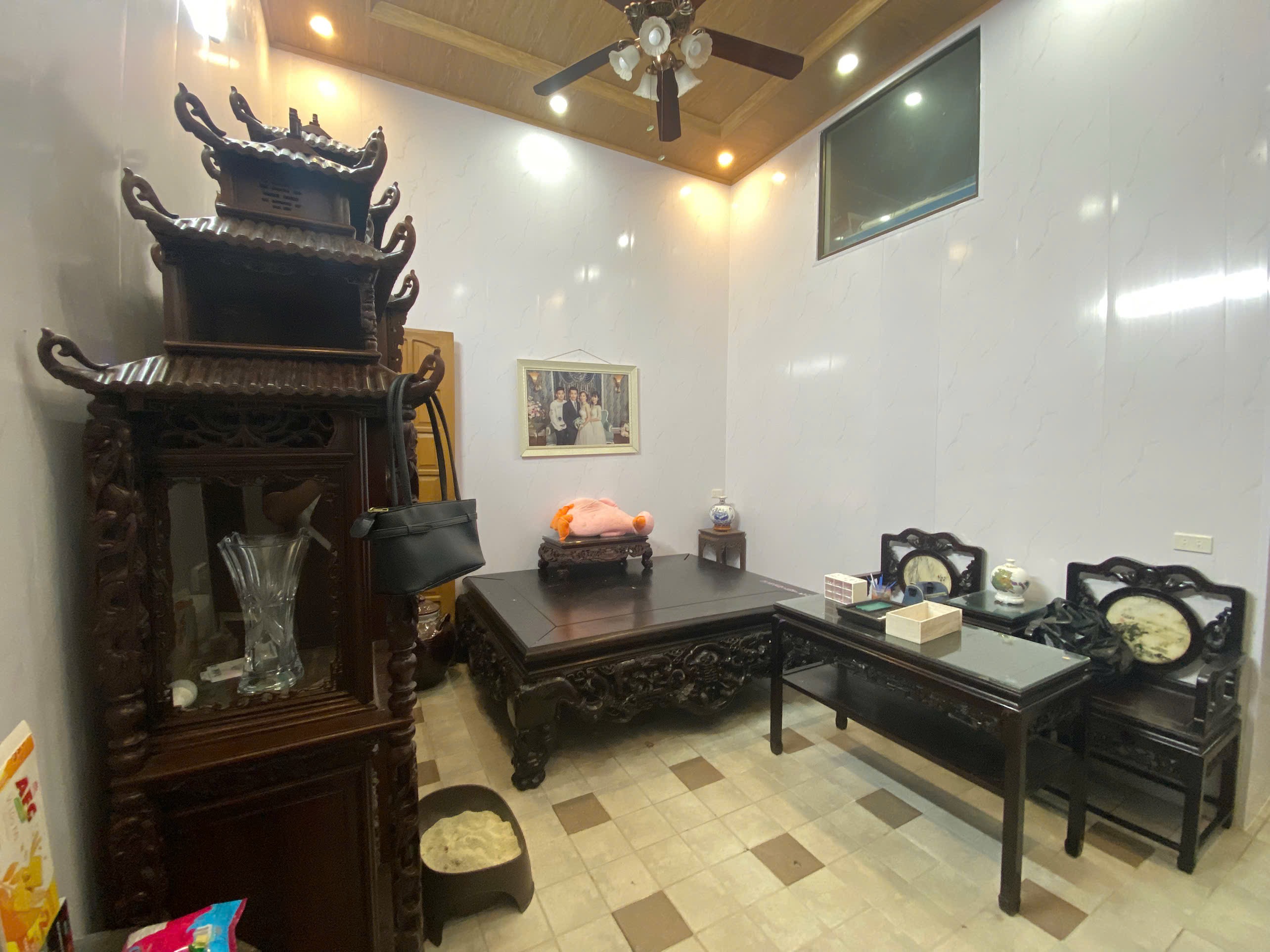 Ảnh Đông Khê — Vũ Nhà Phố