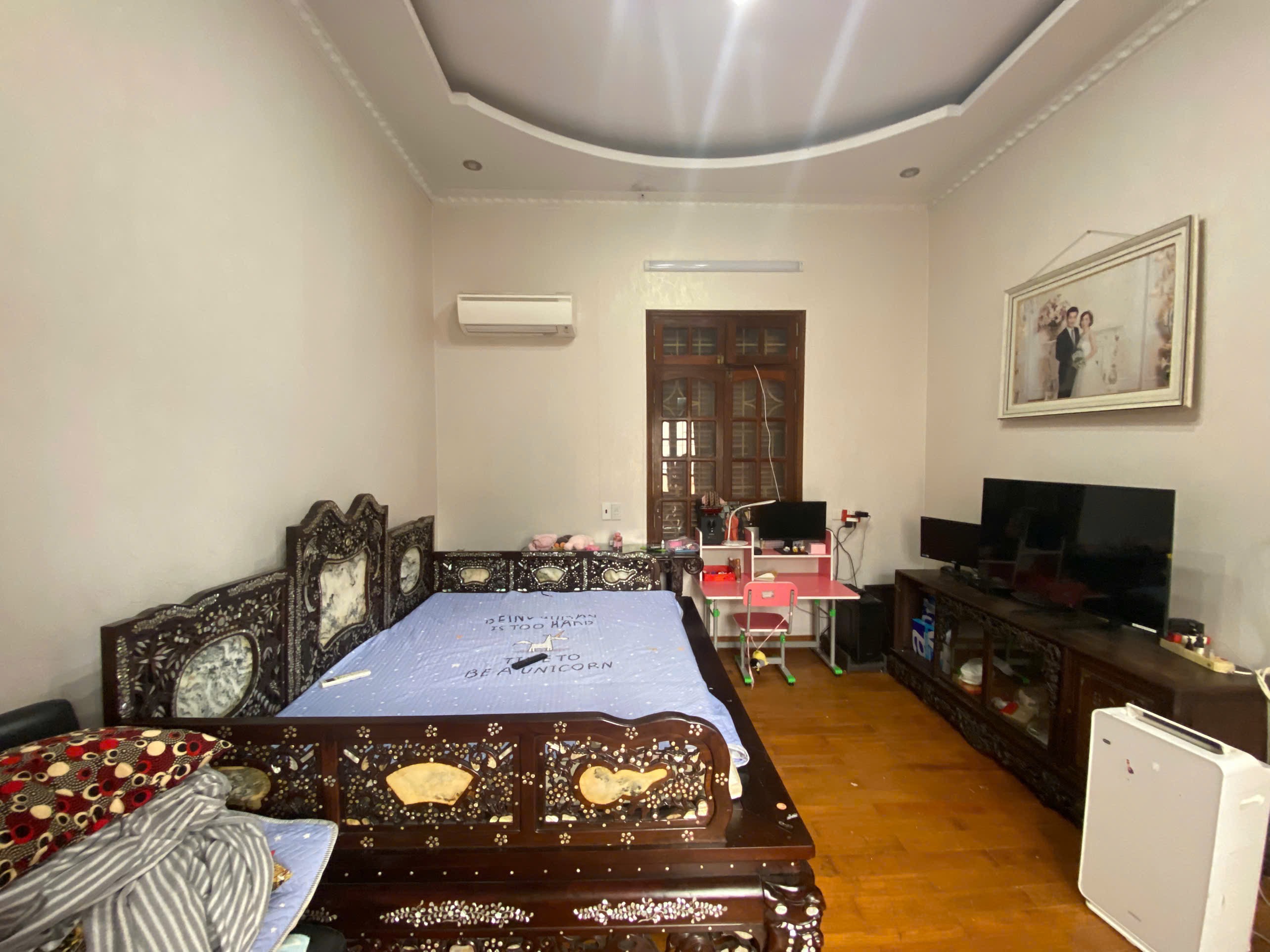 Ảnh Đông Khê — Vũ Nhà Phố