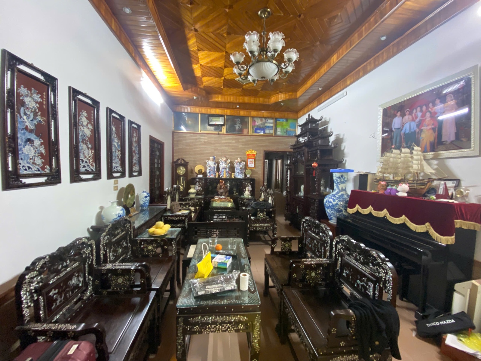 Ảnh Đông Khê — Vũ Nhà Phố