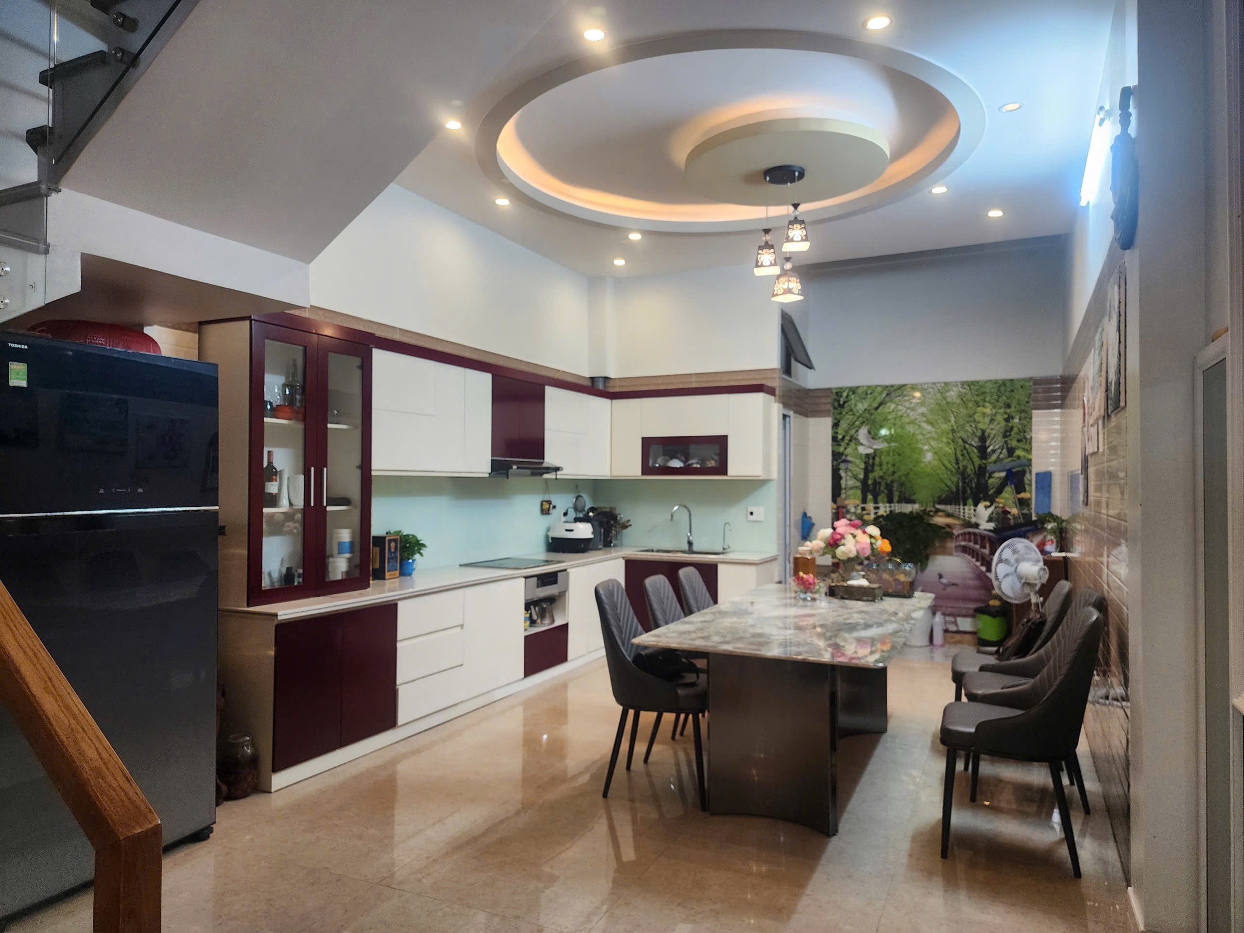 Ảnh Kênh Dương — Vũ Nhà Phố