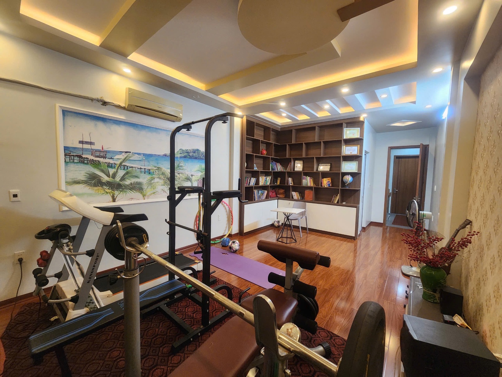 Ảnh Kênh Dương — Vũ Nhà Phố