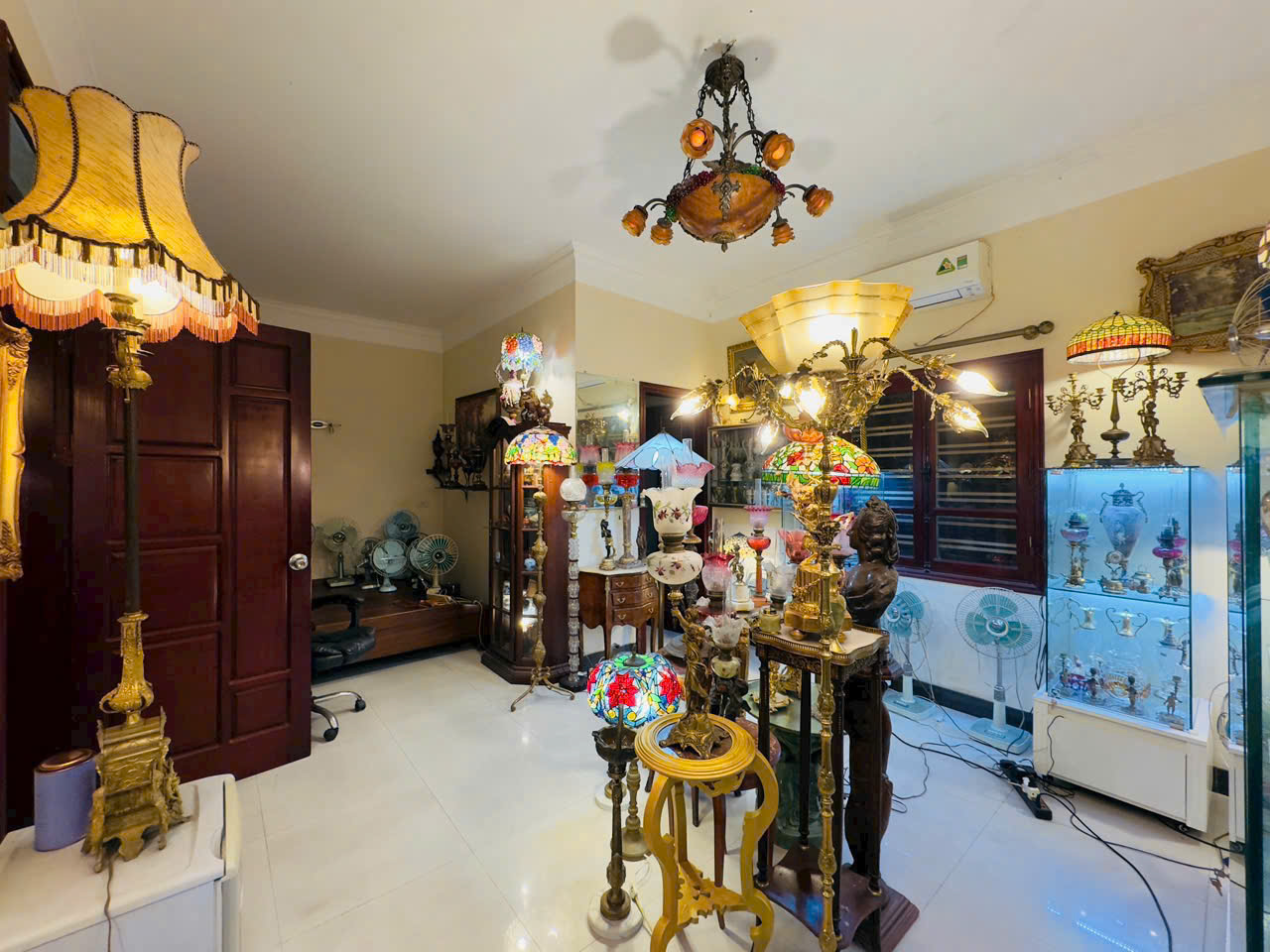 Ảnh Lê Hồng Phong — Vũ Nhà Phố