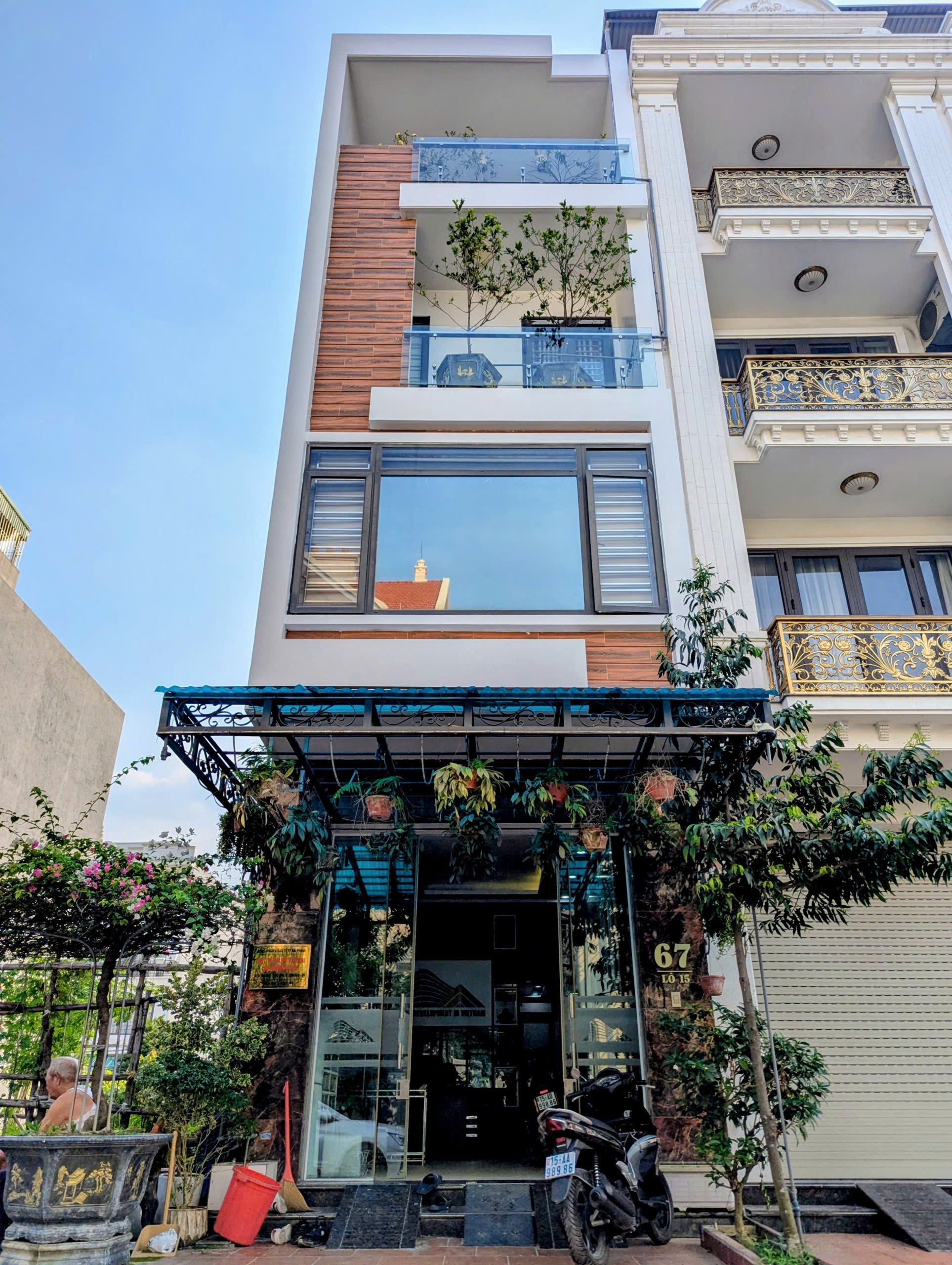 Ảnh Lê Hồng Phong — Vũ Nhà Phố