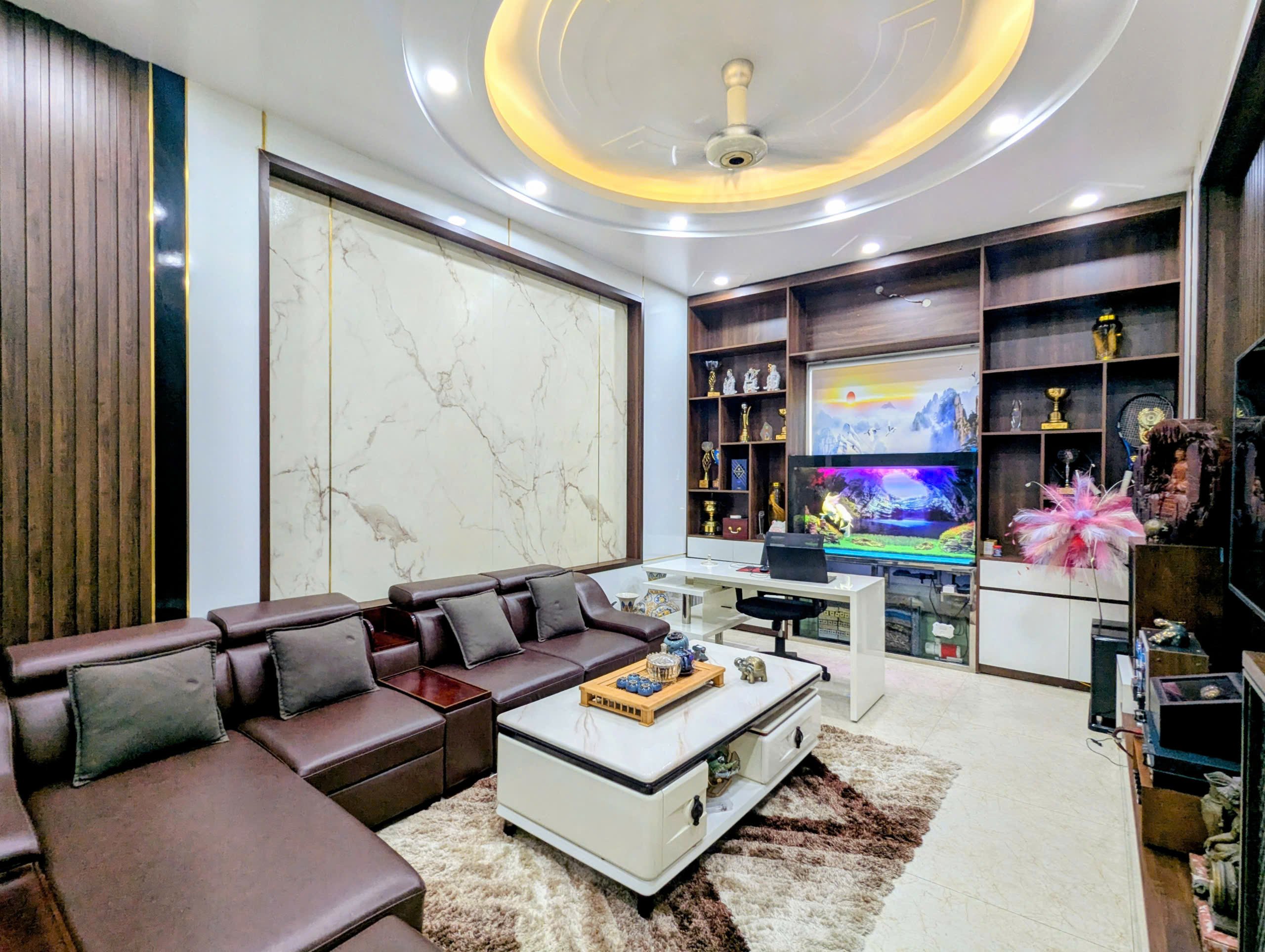 Ảnh Lê Hồng Phong — Vũ Nhà Phố
