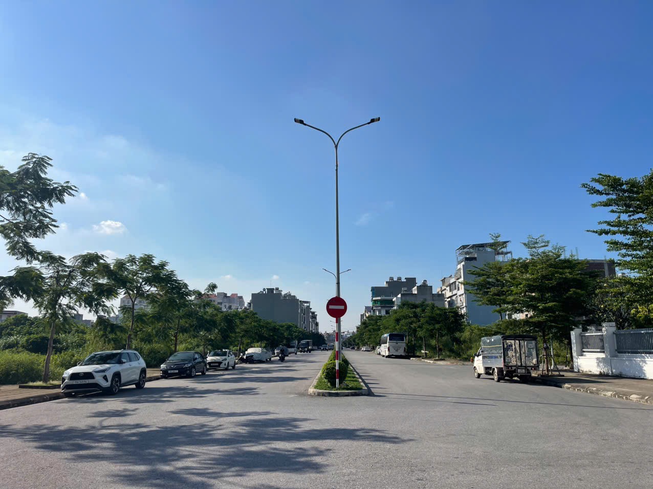 Ảnh Lê Hồng Phong — Vũ Nhà Phố