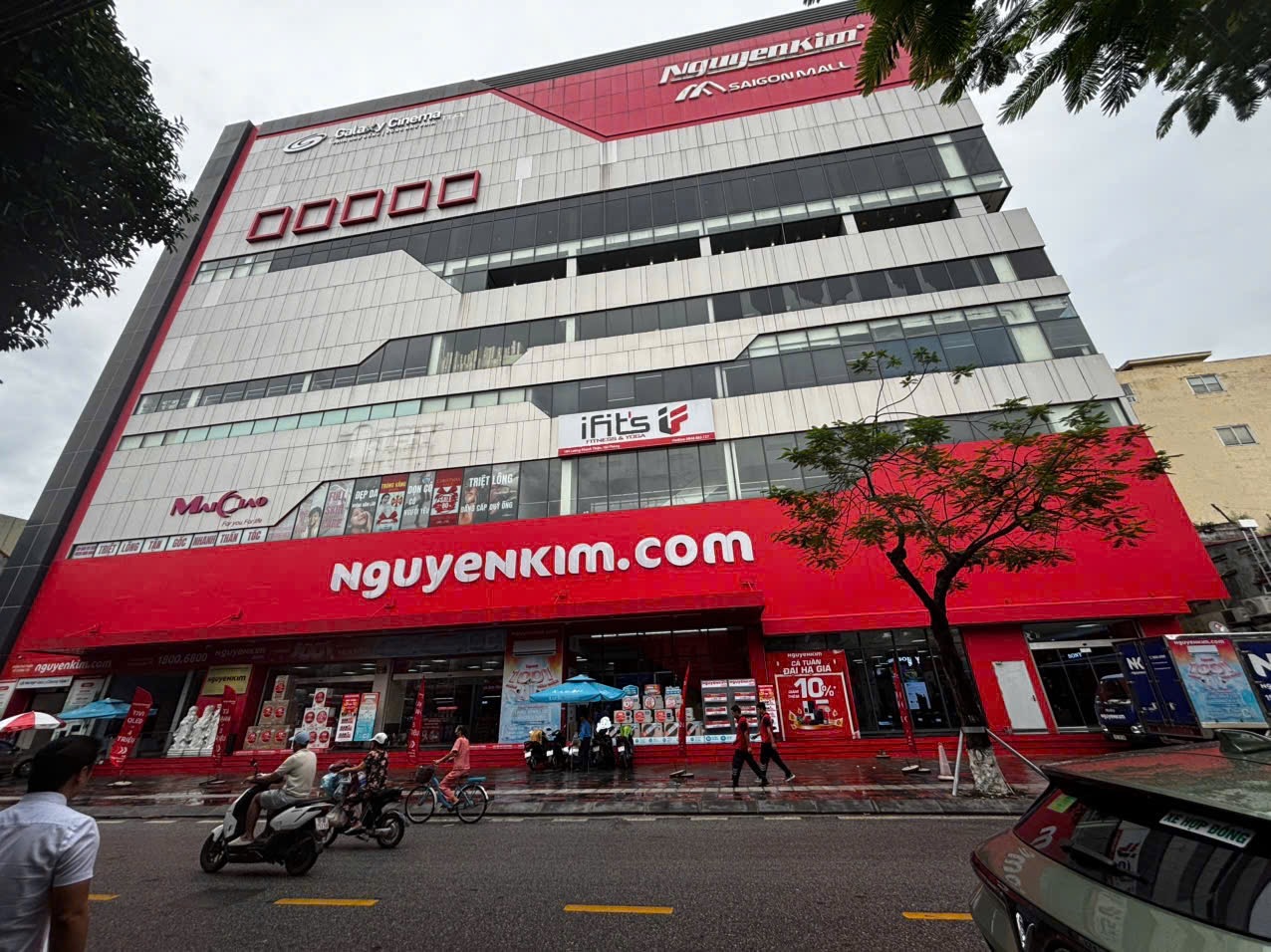 Ảnh Lương Khánh Thiện — Vũ Nhà Phố