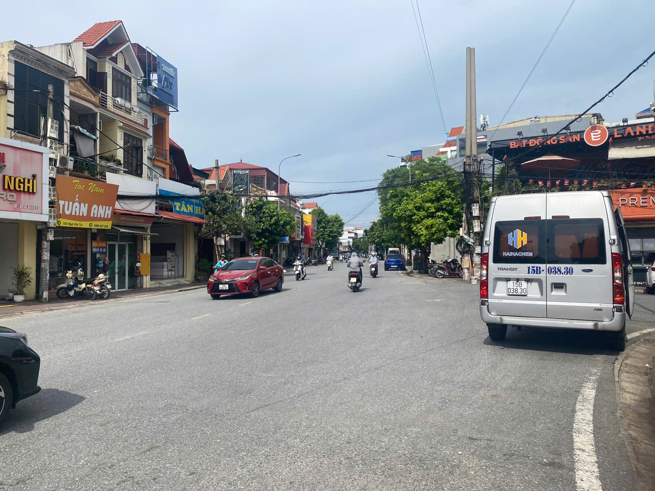 Ảnh Ngô Gia Tự — Vũ Nhà Phố