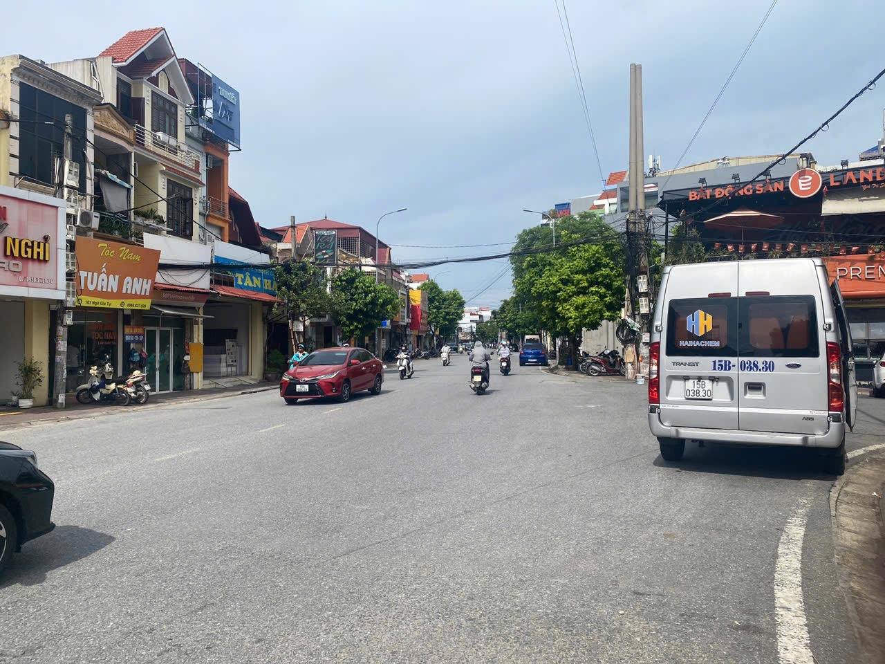 Ảnh Ngô Gia Tự — Vũ Nhà Phố