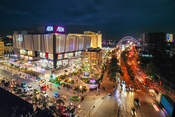 Ảnh Nguyễn Văn Linh — Vũ Nhà Phố