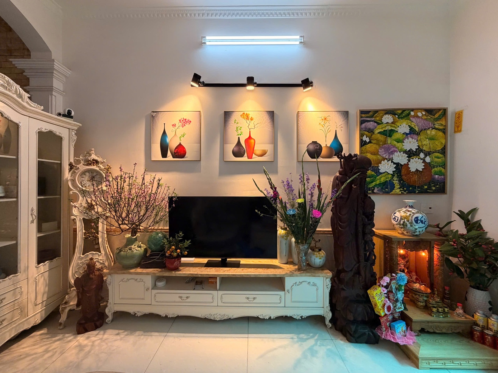 Ảnh Phạm Huy Thông — Vũ Nhà Phố