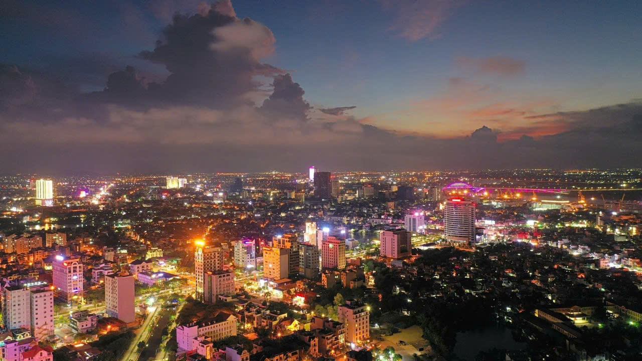 Ảnh Phúc Lộc — Vũ Nhà Phố