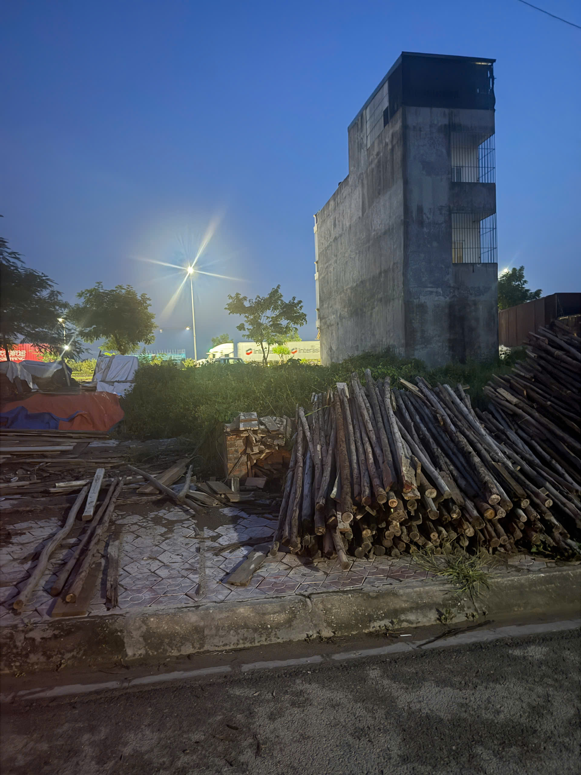 Ảnh Tam Kỳ — Vũ Nhà Phố