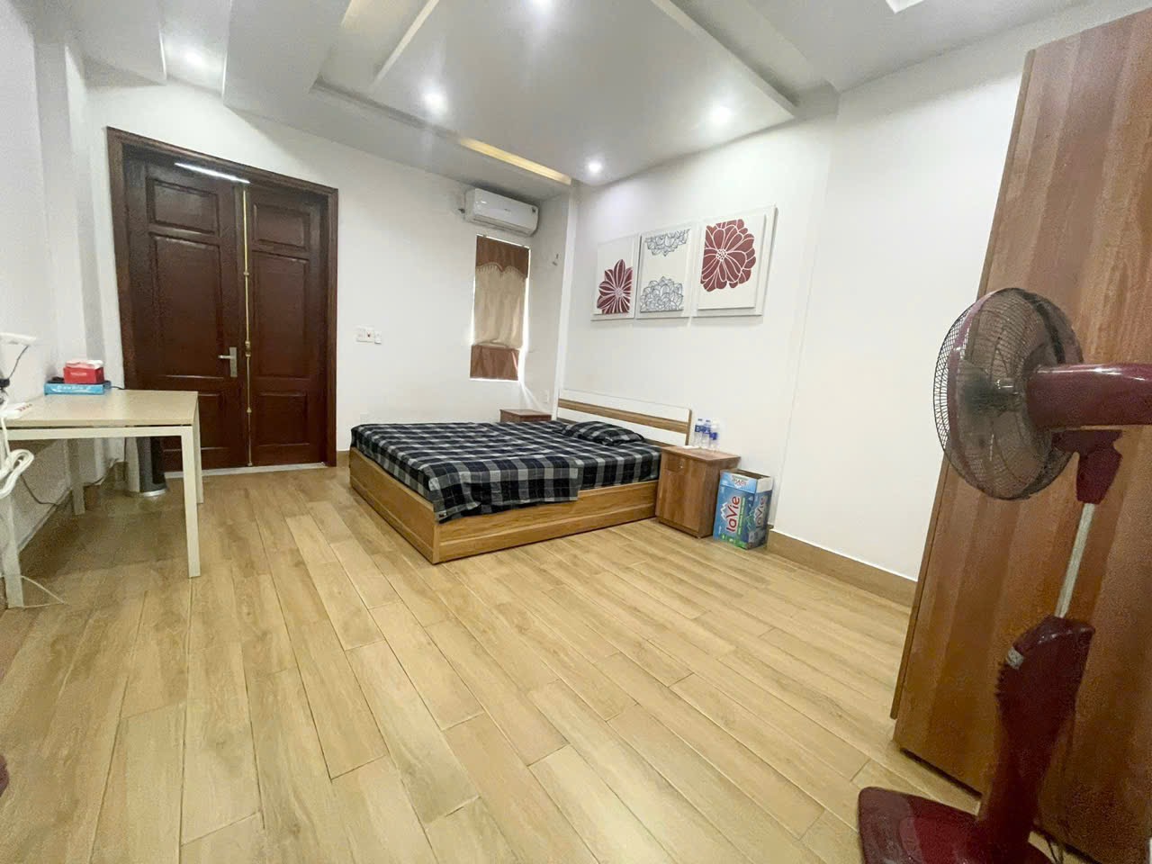 Ảnh Văn Cao — Vũ Nhà Phố