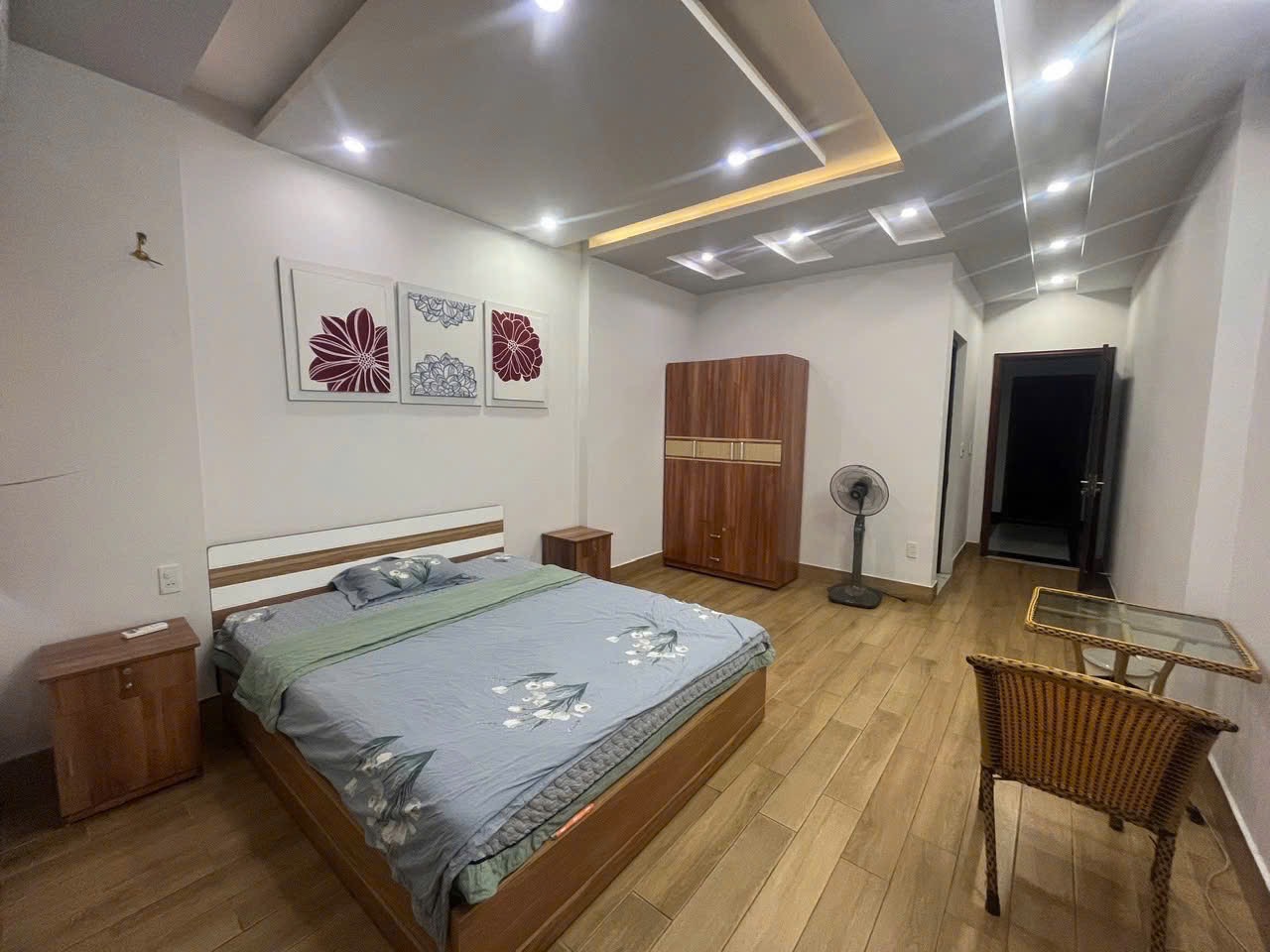 Ảnh Văn Cao — Vũ Nhà Phố